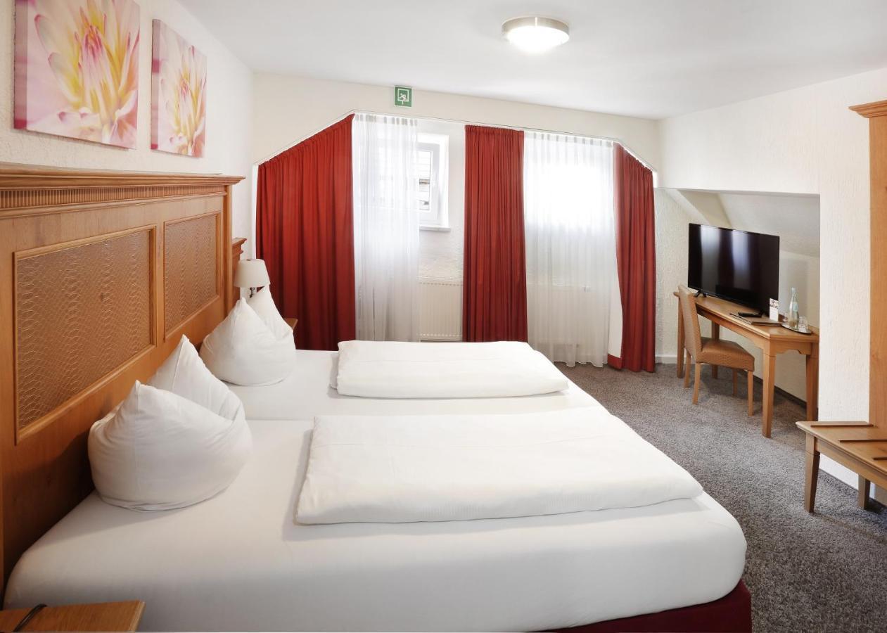 Restaurant-Cafe-Pension Himmel Landshut Ngoại thất bức ảnh