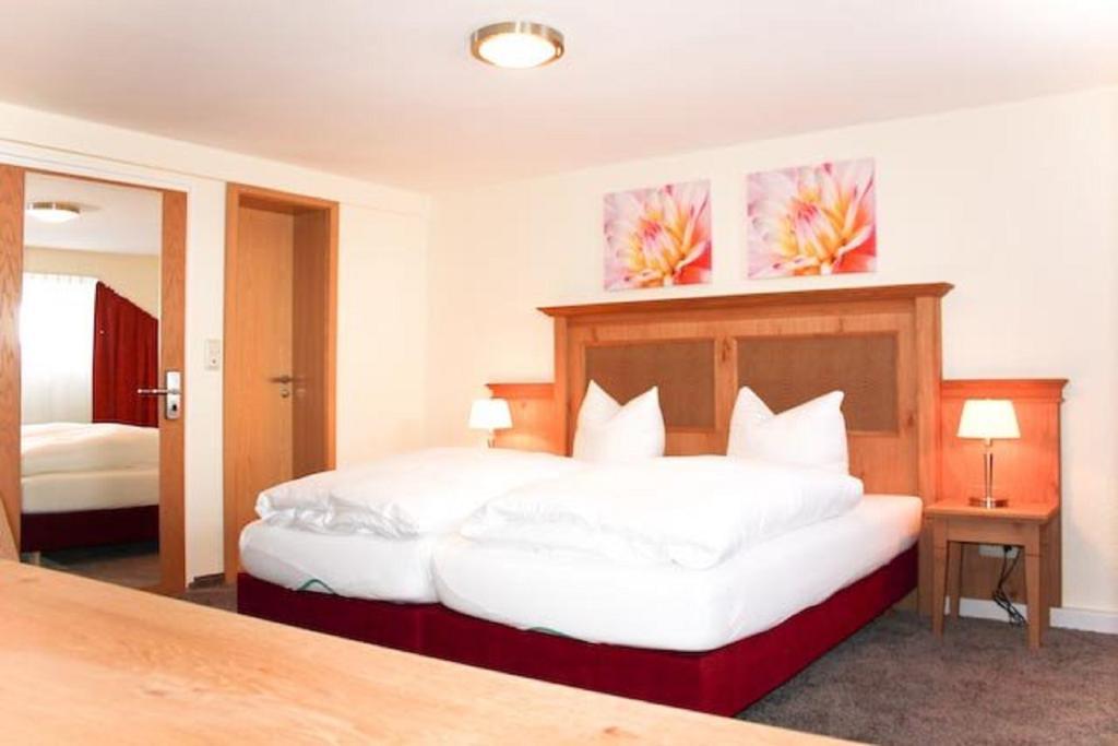 Restaurant-Cafe-Pension Himmel Landshut Ngoại thất bức ảnh