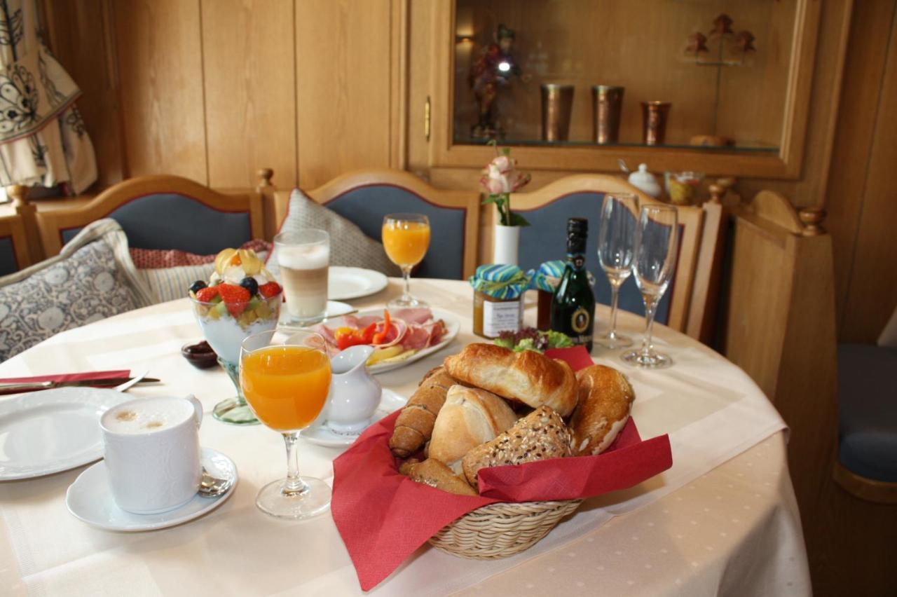 Restaurant-Cafe-Pension Himmel Landshut Ngoại thất bức ảnh